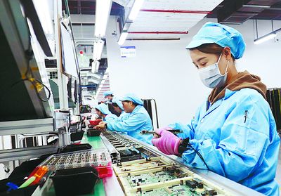 智能工廠 技術(shù)驅(qū)動(dòng)下的效能提升新紀(jì)元